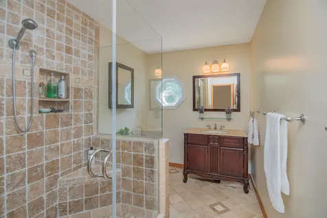 29 Thayer Bay Circle Colchester VT 05446