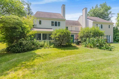 29 Thayer Bay Circle Colchester VT 05446