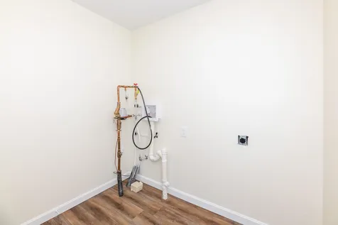 37 Overland Street Laconia NH 03246