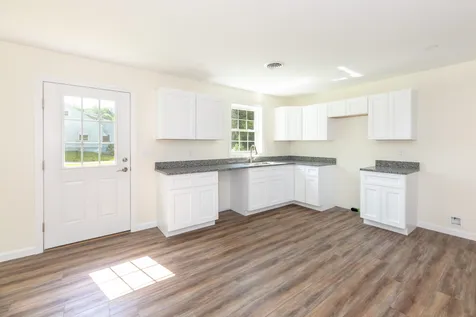 37 Overland Street Laconia NH 03246