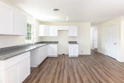 37 Overland Street Laconia NH 03246
