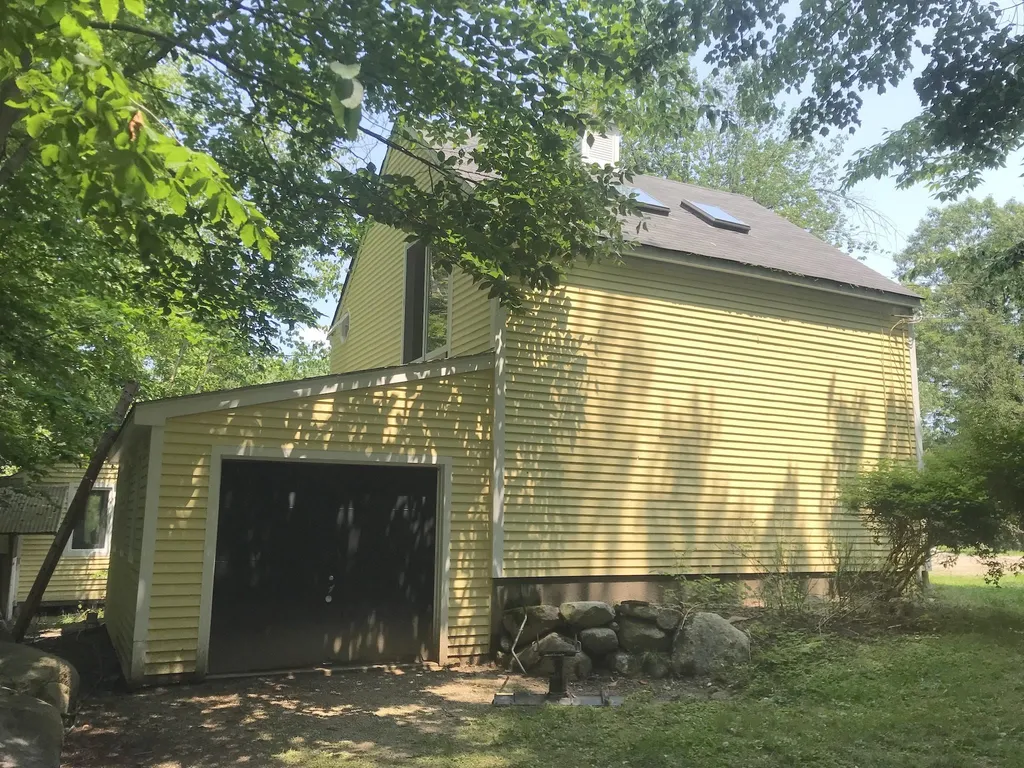 22 Arundel Road Peterborough NH 03458-1626