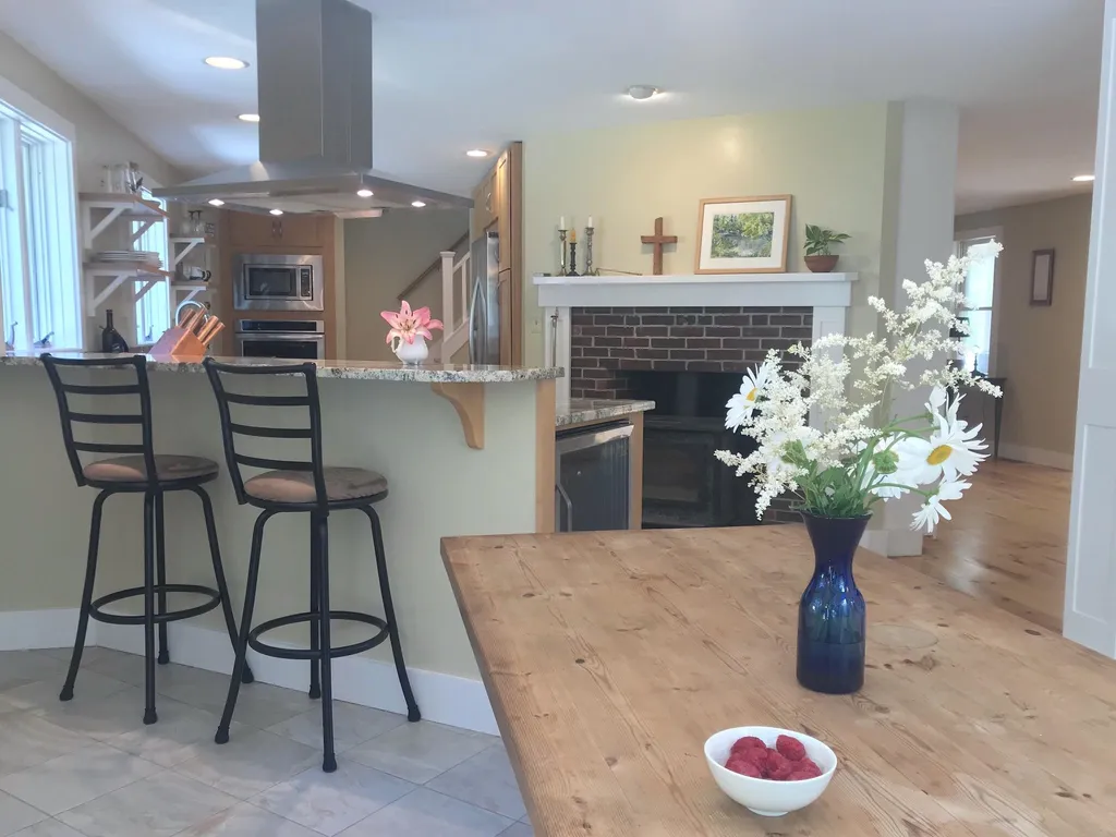 22 Arundel Road Peterborough NH 03458-1626