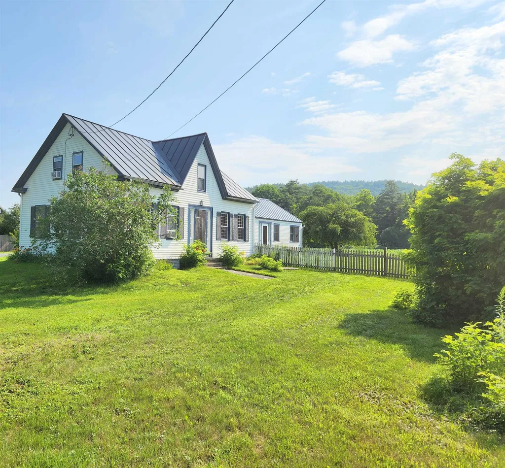 6 River Road Piermont NH 03779