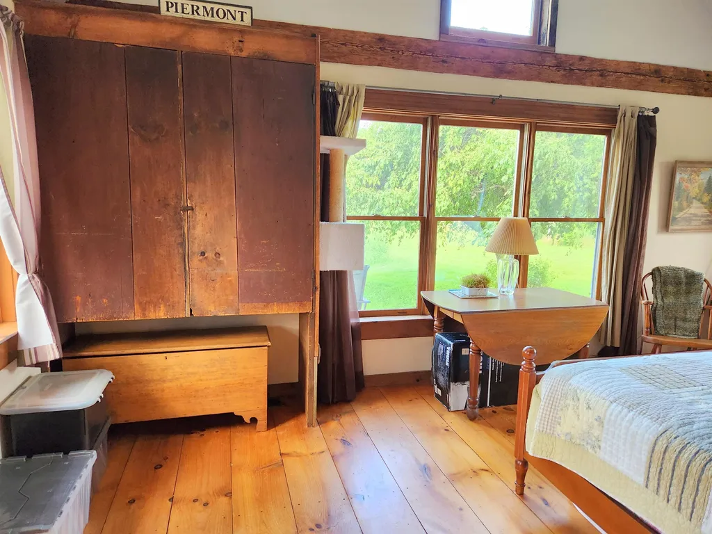 6 River Road Piermont NH 03779