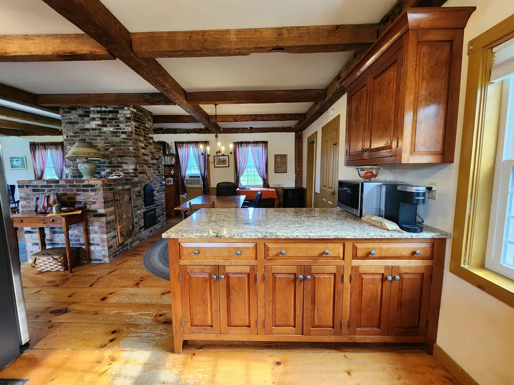 6 River Road Piermont NH 03779