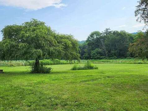 6 River Road Piermont NH 03779