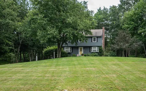 156 Buttrick Road Hampstead NH 03841