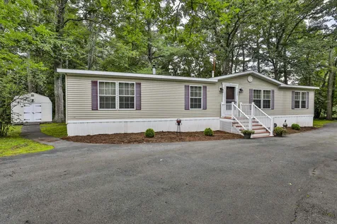180 Lowell Road Salem NH 03079