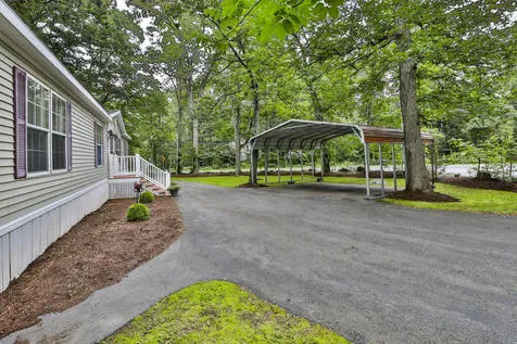 180 Lowell Road Salem NH 03079