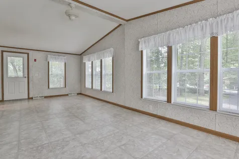 180 Lowell Road Salem NH 03079