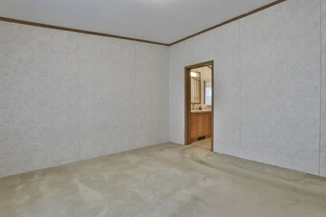 180 Lowell Road Salem NH 03079