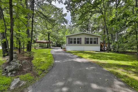 180 Lowell Road Salem NH 03079