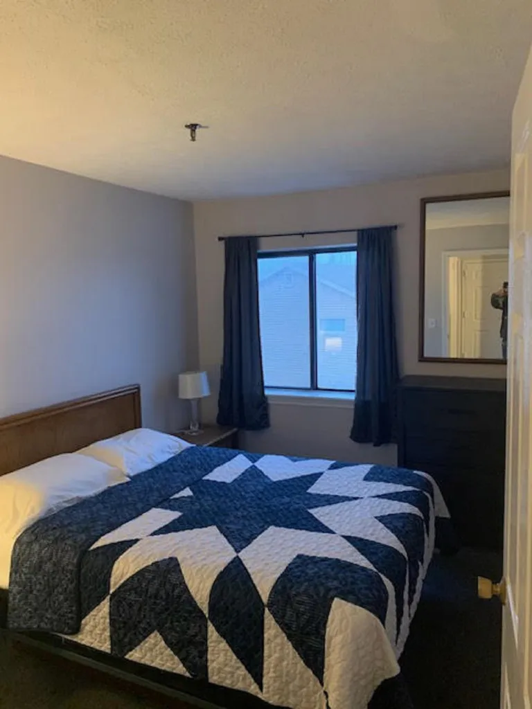 32 Ashworth Avenue Hampton NH 03842