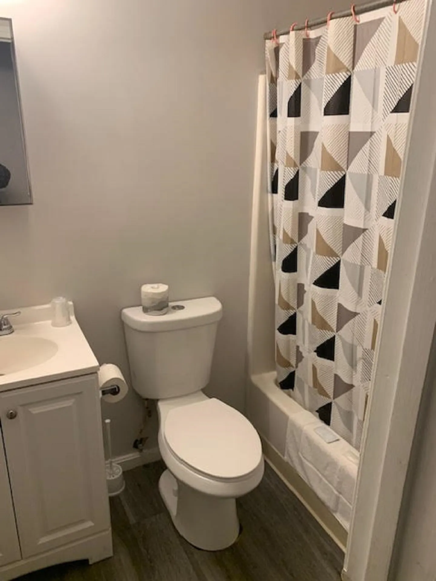 32 Ashworth Avenue Hampton NH 03842