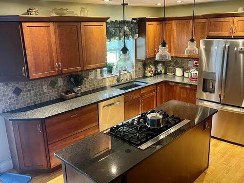 131 Walker Hill Road Williston VT 05495-2043