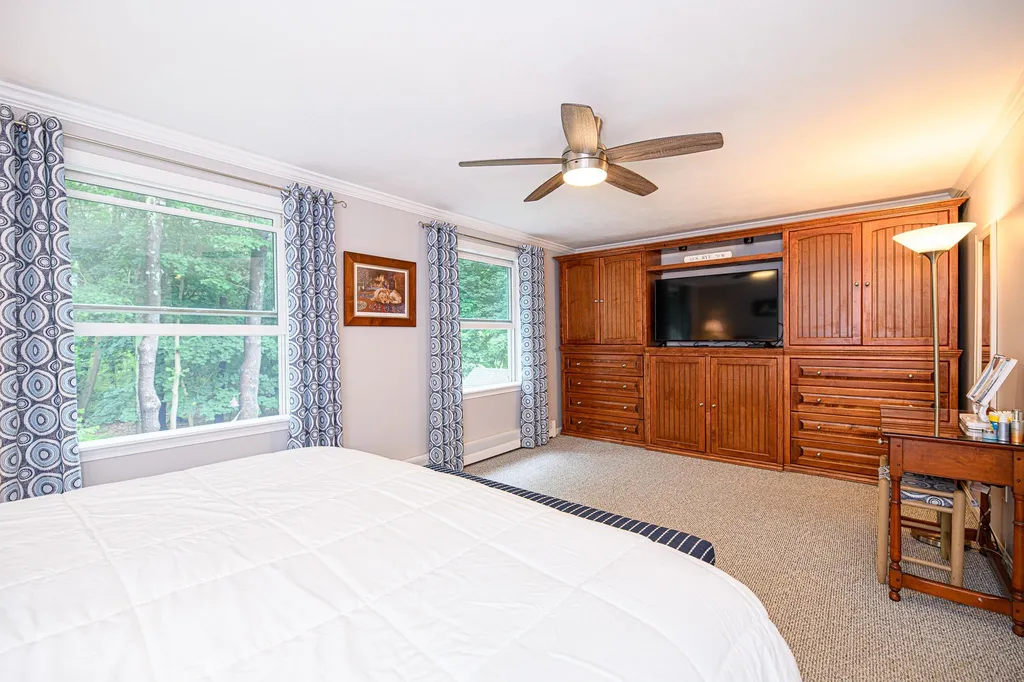 410 Brackett Road Rye NH 03870