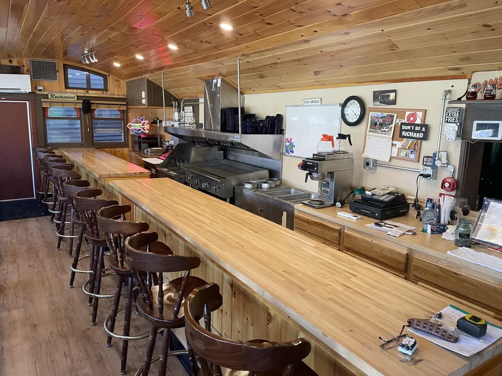 118 Main Street Winchester NH 03470