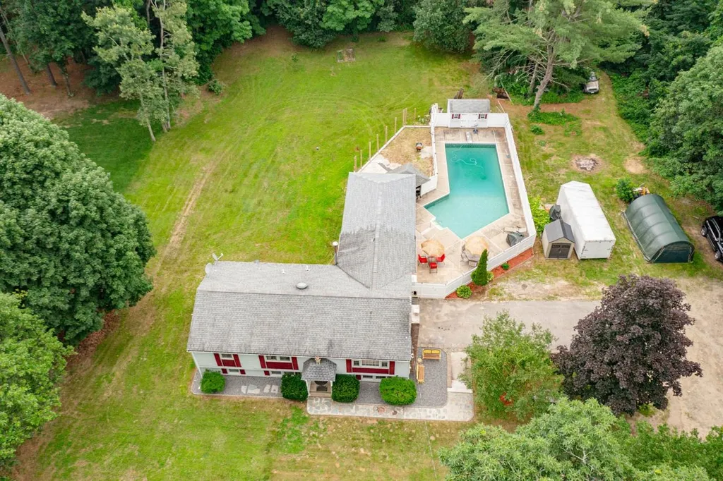 36 Wilson Hill Road Merrimack NH 03054