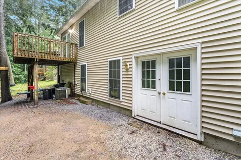 41 Autumn Road Hillsborough NH 03244