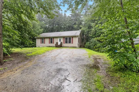 41 Autumn Road Hillsborough NH 03244