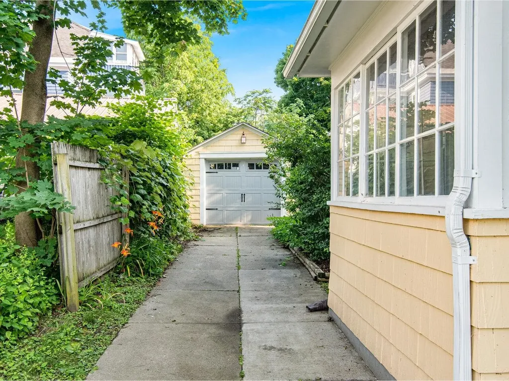 35 Wilson Street Burlington VT 05401