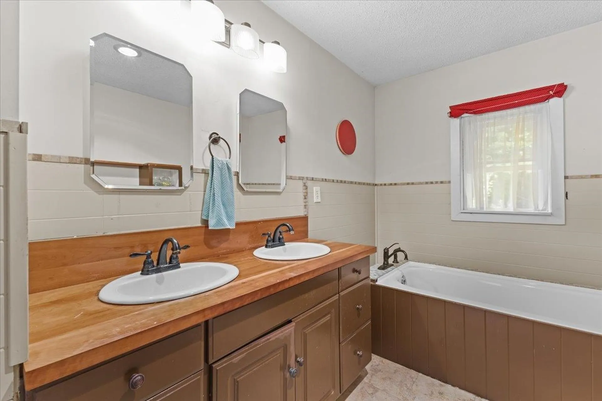 425 King Road Elmore VT 05657