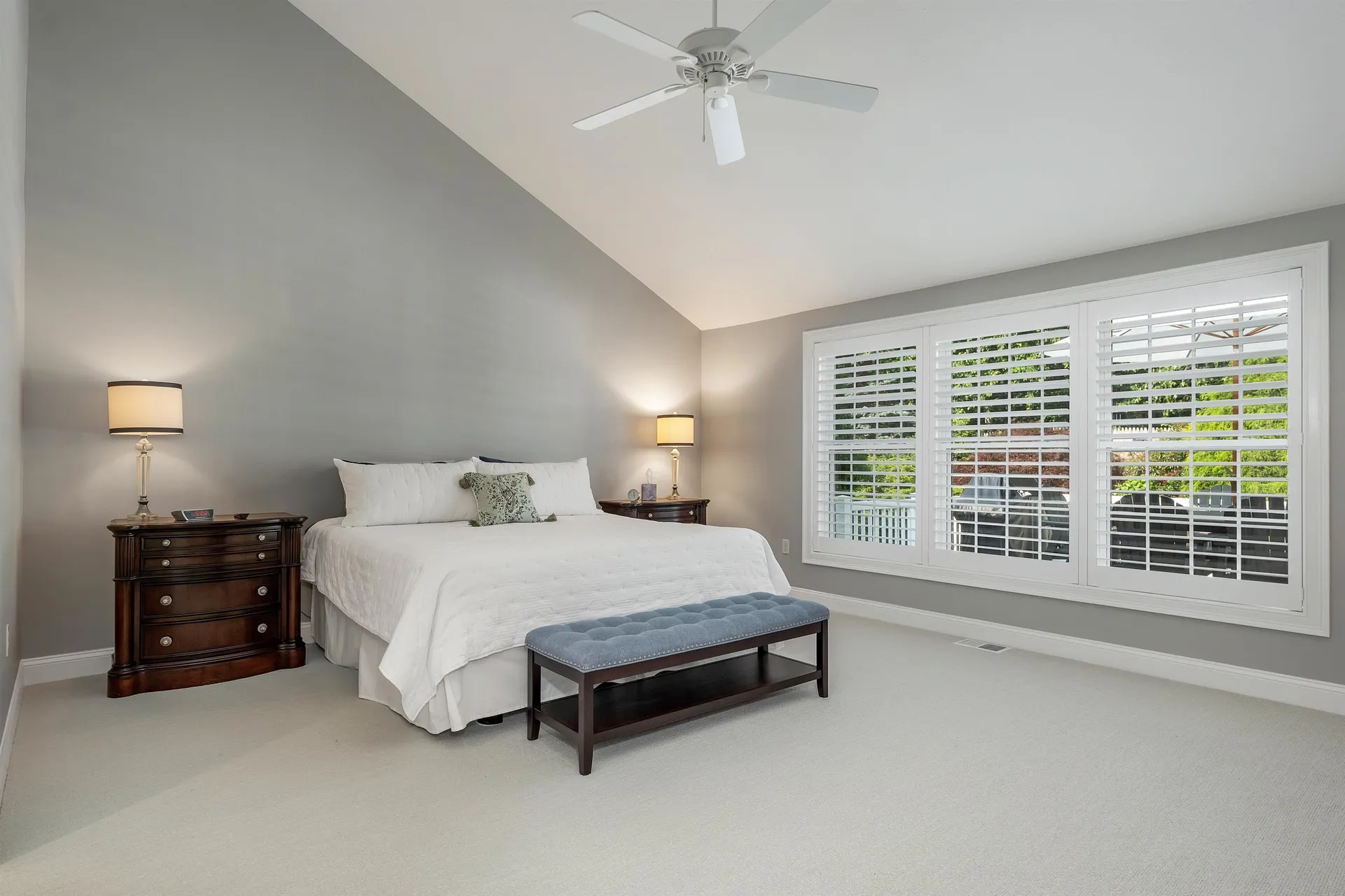 124 Hampton Meadows Hampton NH 03842