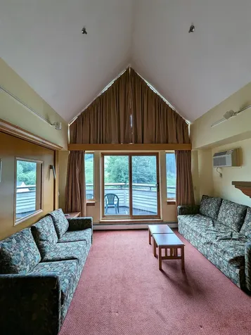 90 Loon Mountain Road Lincoln NH 03251
