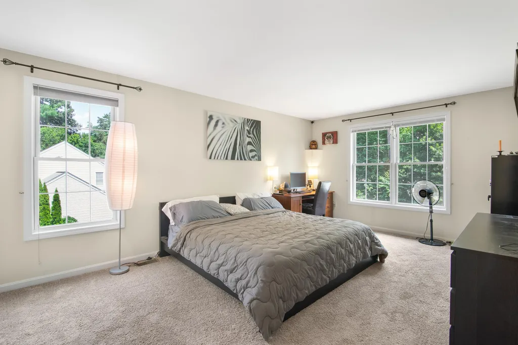 17 Jessica Drive Merrimack NH 03054