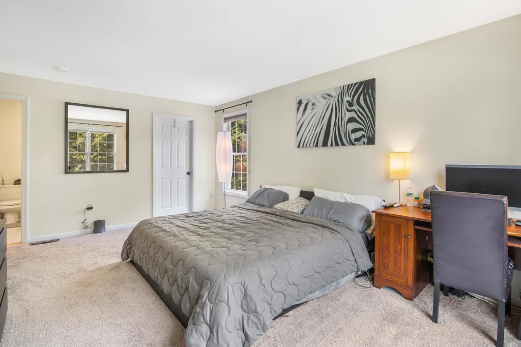 17 Jessica Drive Merrimack NH 03054