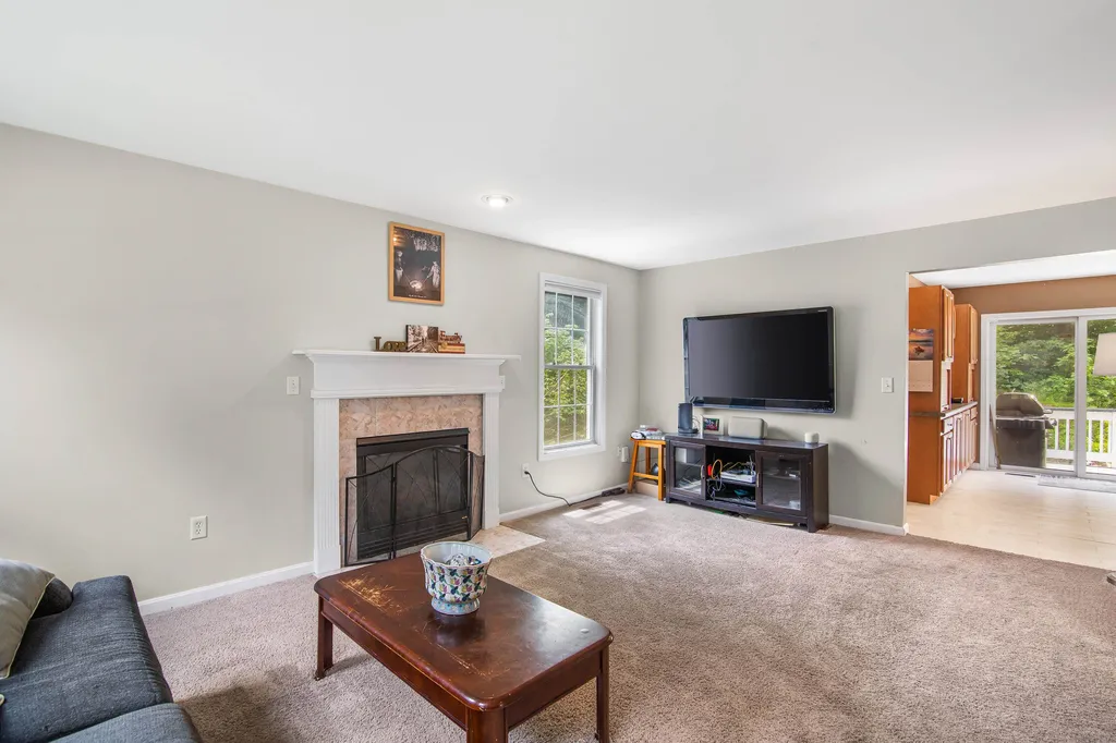 17 Jessica Drive Merrimack NH 03054