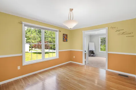 17 Jessica Drive Merrimack NH 03054