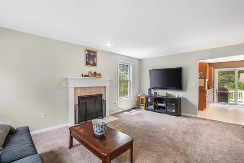 17 Jessica Drive Merrimack NH 03054