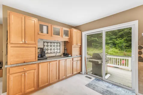 17 Jessica Drive Merrimack NH 03054