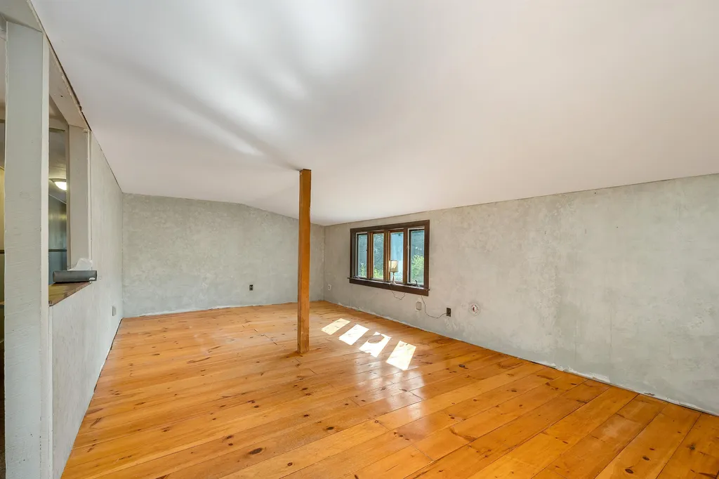 288 Plains Road Andover NH 03216