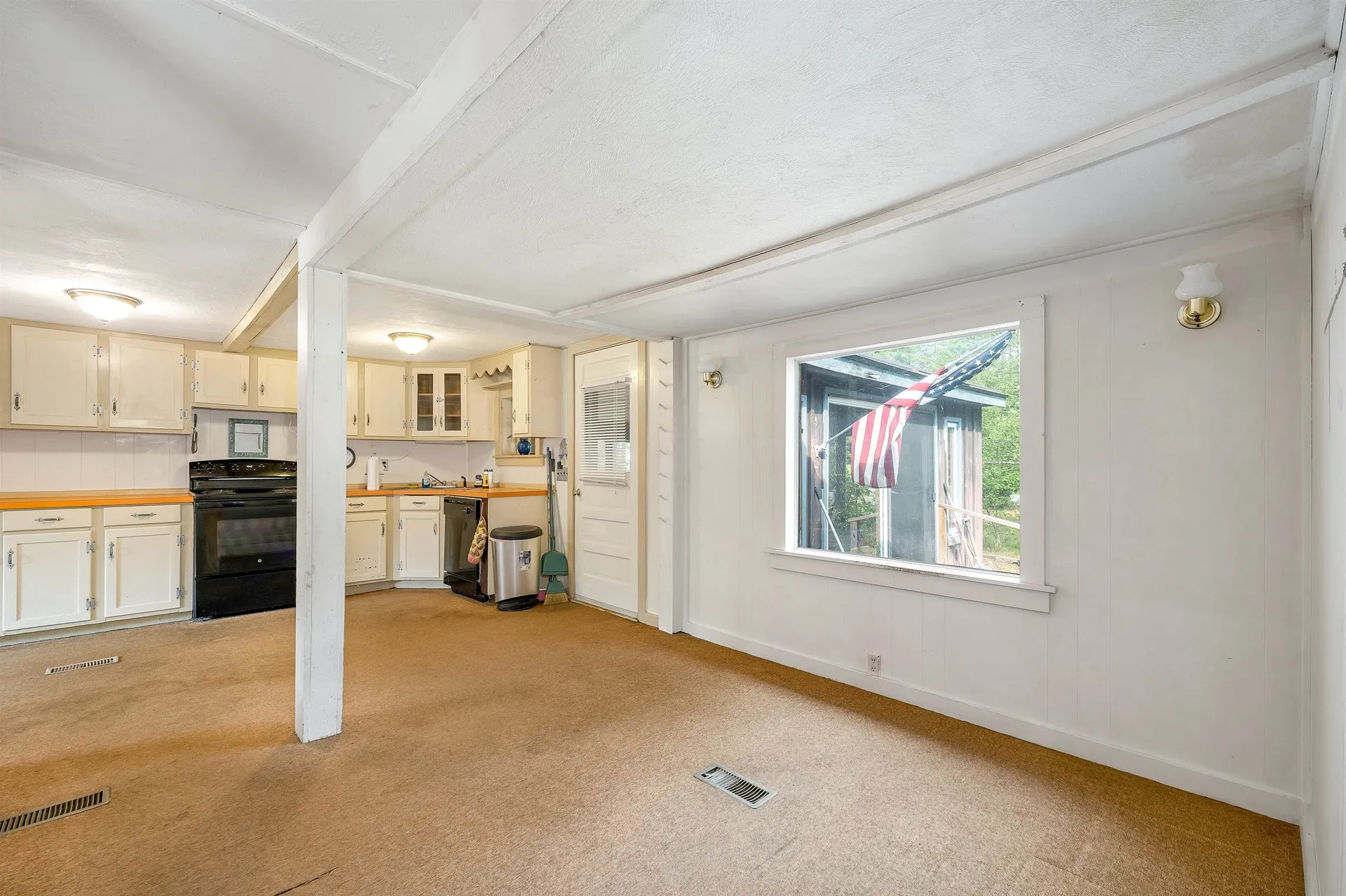 288 Plains Road Andover NH 03216