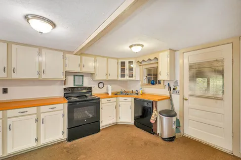 288 Plains Road Andover NH 03216
