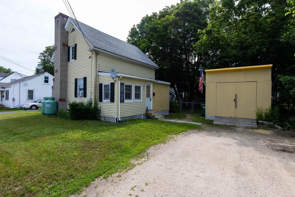 15 Olde Farm Lane Rochester NH 03867