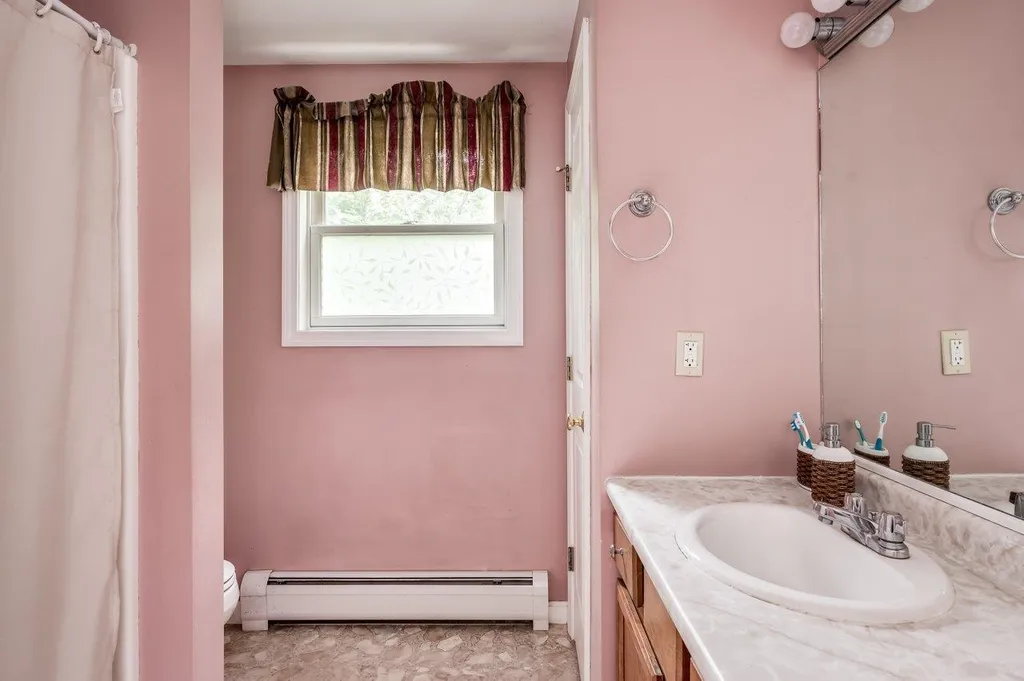 10 Dudley Drive Middleton NH 03887