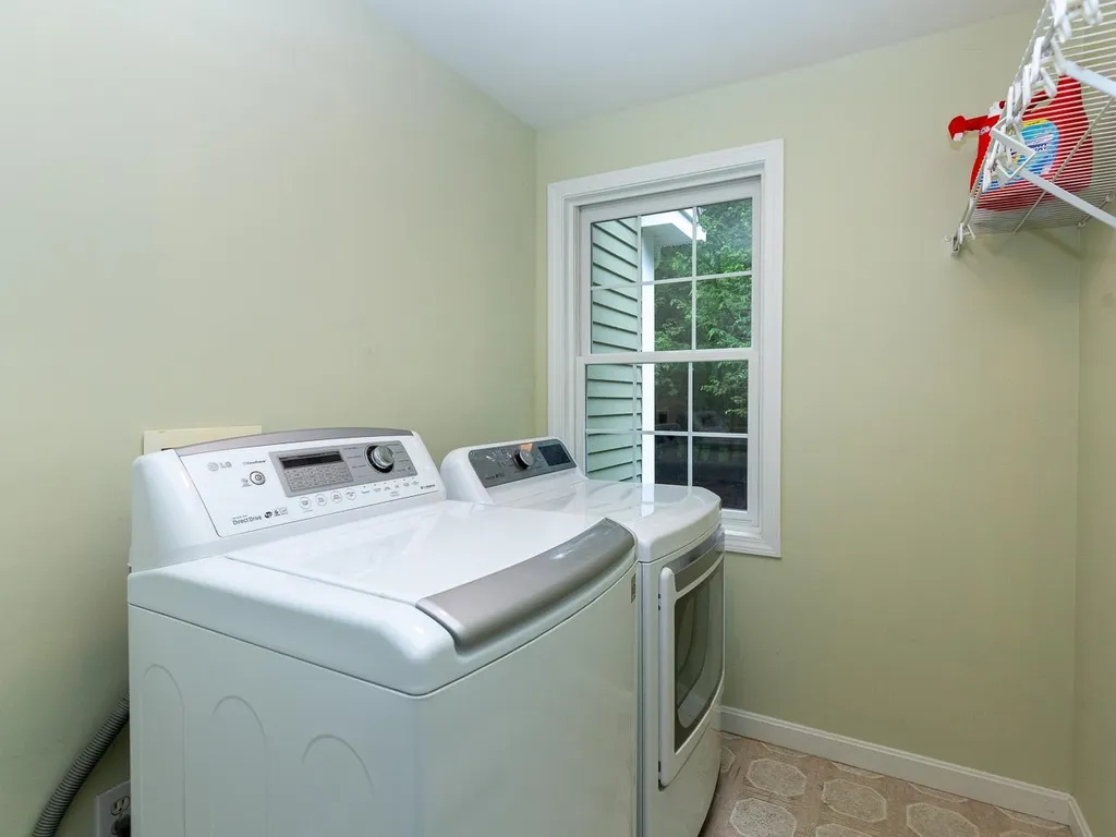 46 Ross Road Durham NH 03824