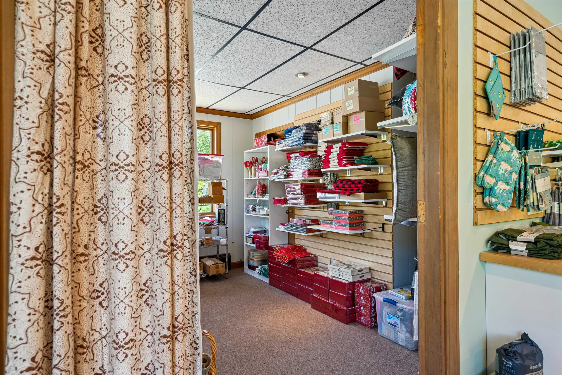 1255 Va Cutoff Road Hartford VT 05001