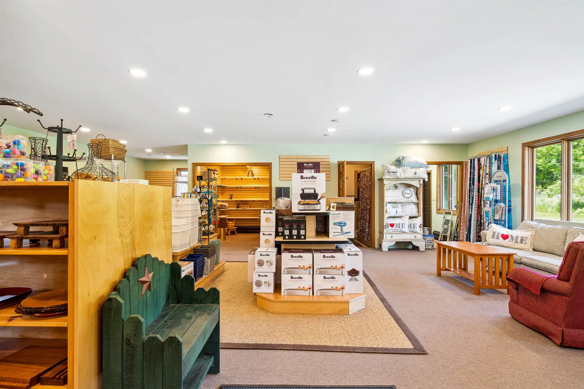 1255 Va Cutoff Road Hartford VT 05001