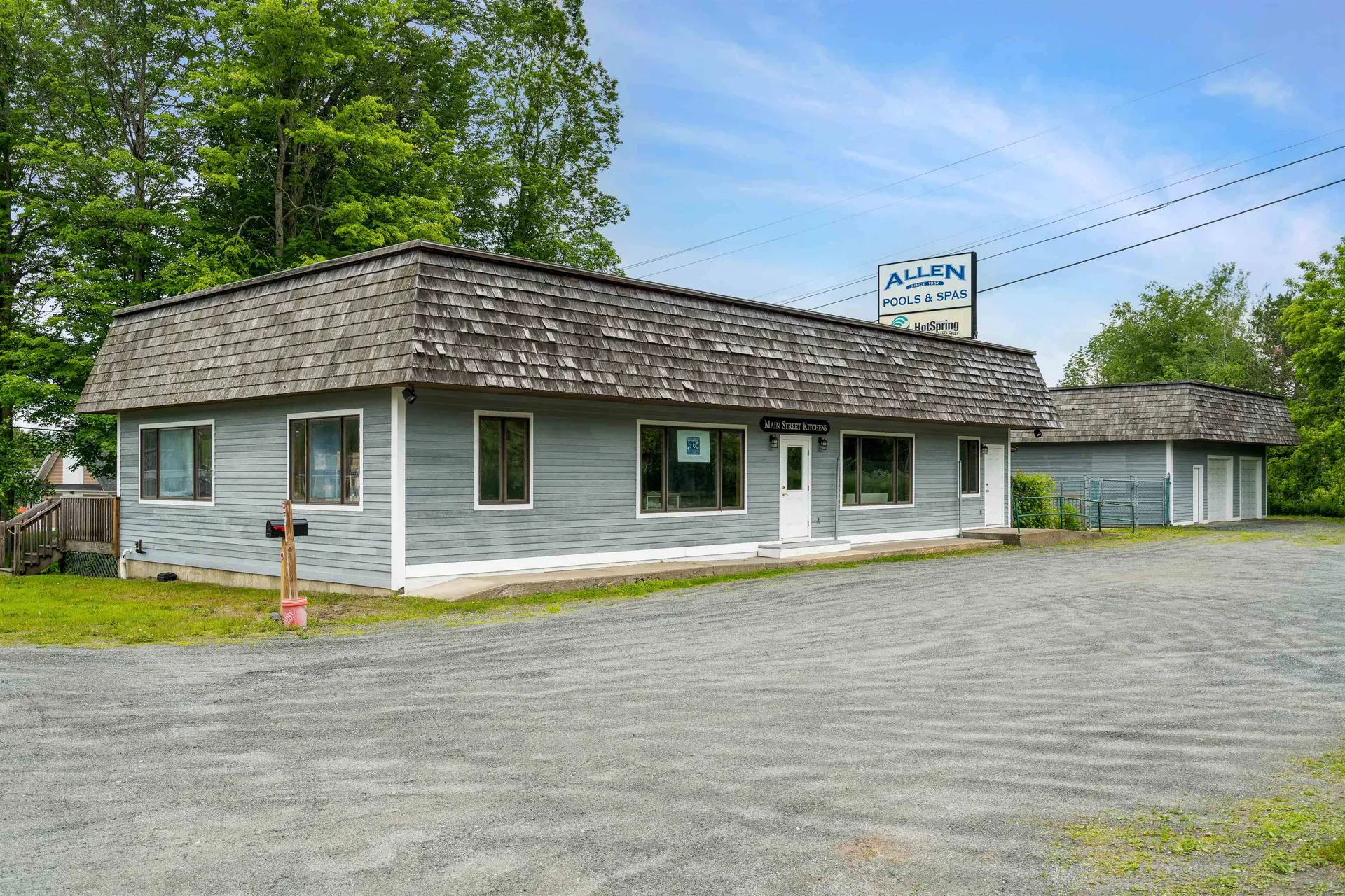 1255 Va Cutoff Road Hartford VT 05001