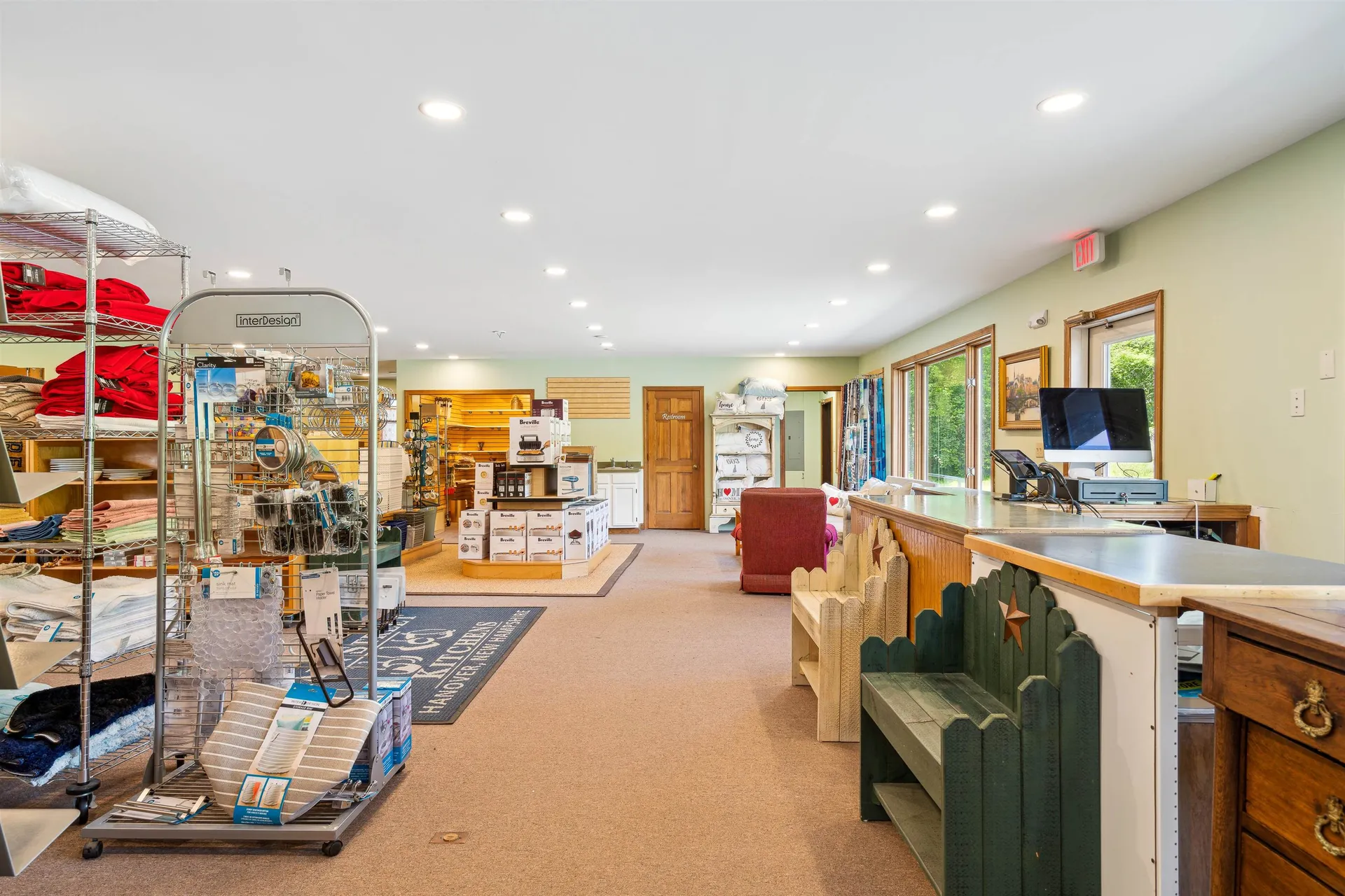 1255 Va Cutoff Road Hartford VT 05001