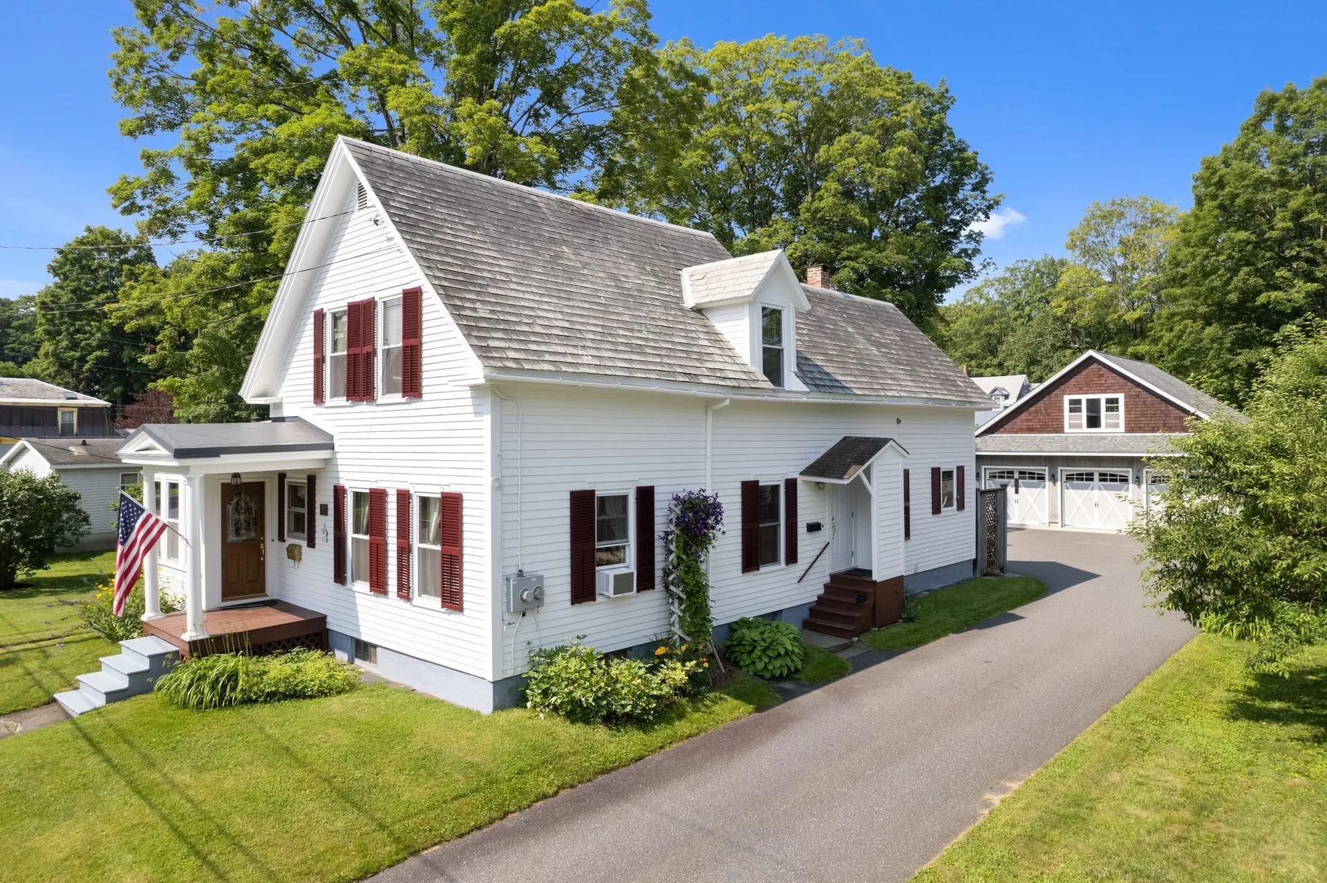 31 Pleasant Street Brattleboro VT 05301