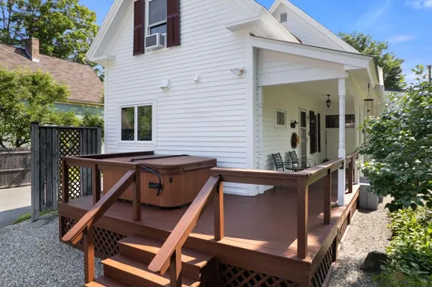 31 Pleasant Street Brattleboro VT 05301