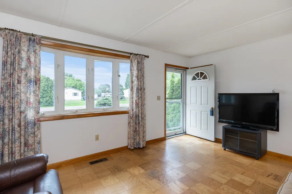 129 Meadow Road Milton VT 05468