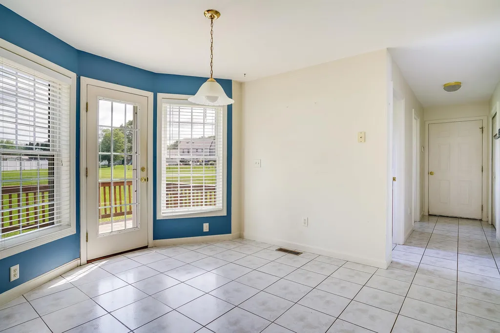 7 Meredith Road Salem NH 03079