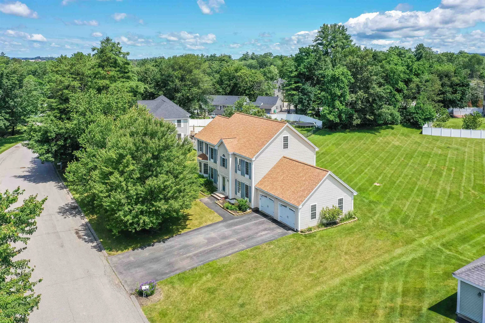 7 Meredith Road Salem NH 03079